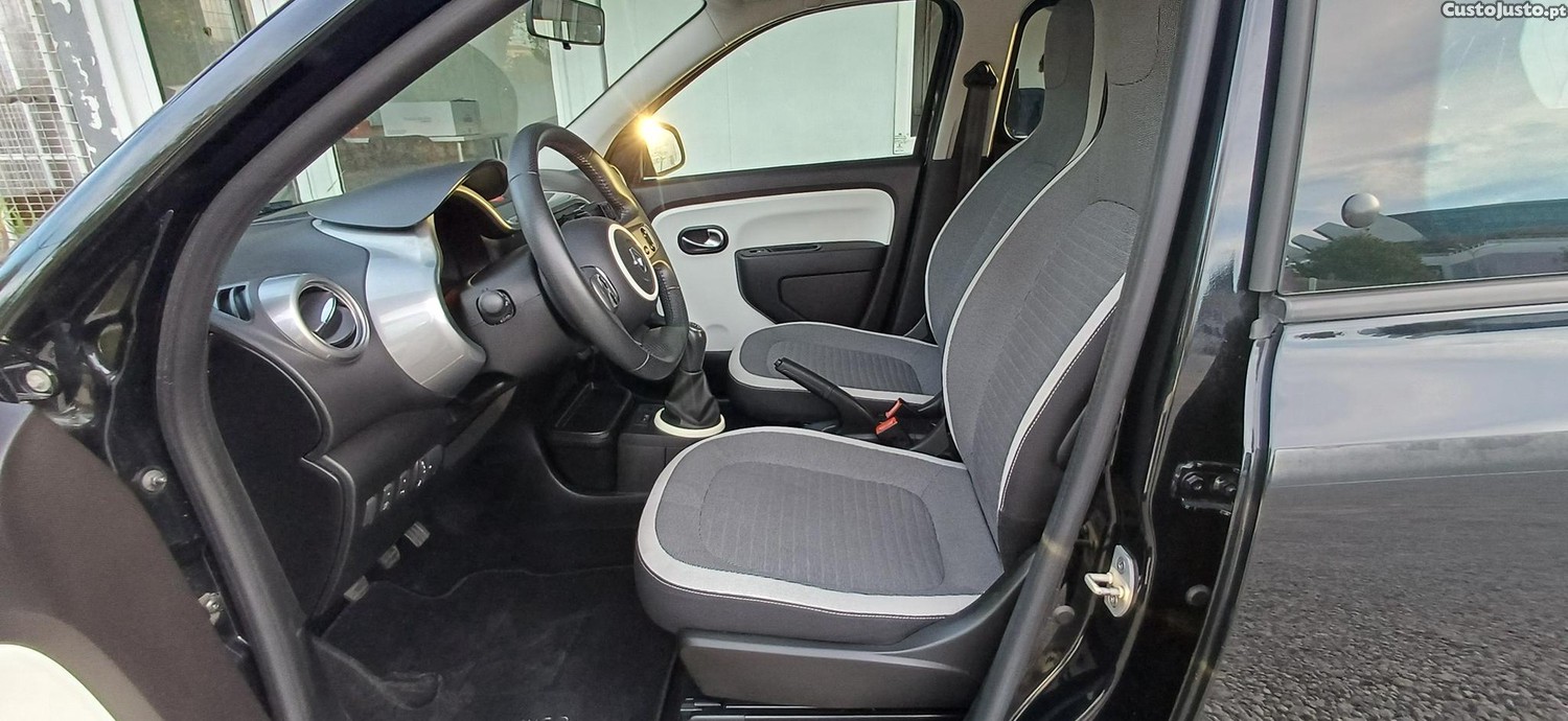 Renault Twingo SCE LIMITED — fotografia 19