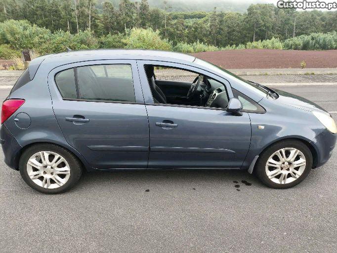 Opel Corsa 1.2 — fotografia 6