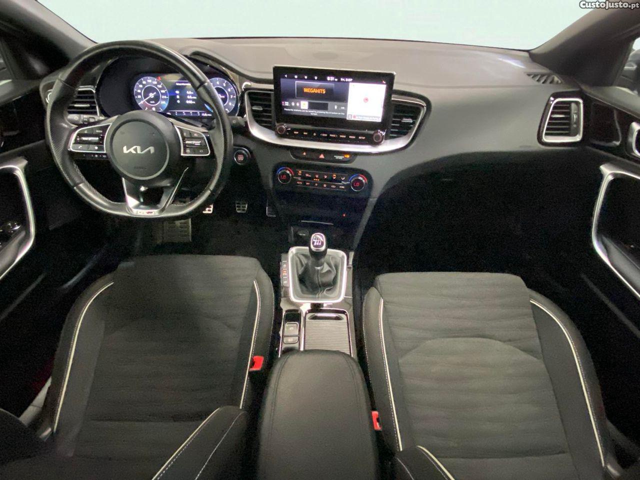 Kia XCeed 1.0 T-GDI GT-Line — fotografia 9