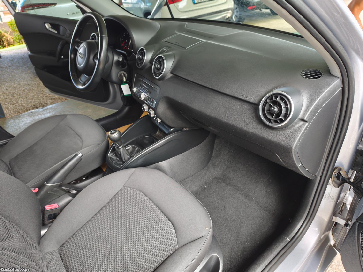 Audi A1 Sportback 1.4 TDI — fotografia 9