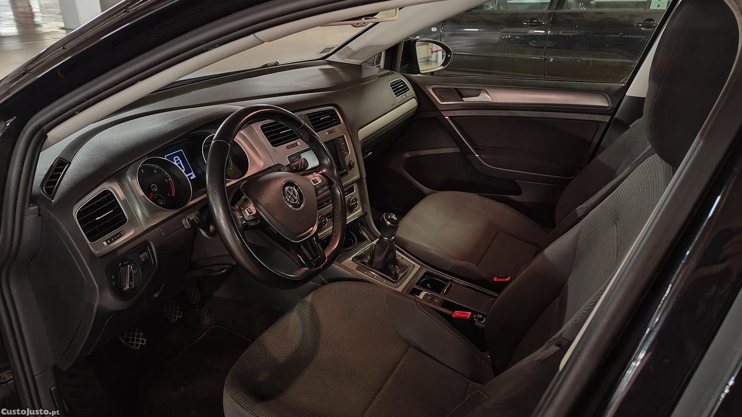 Volkswagen Golf Tdi — fotografia 5