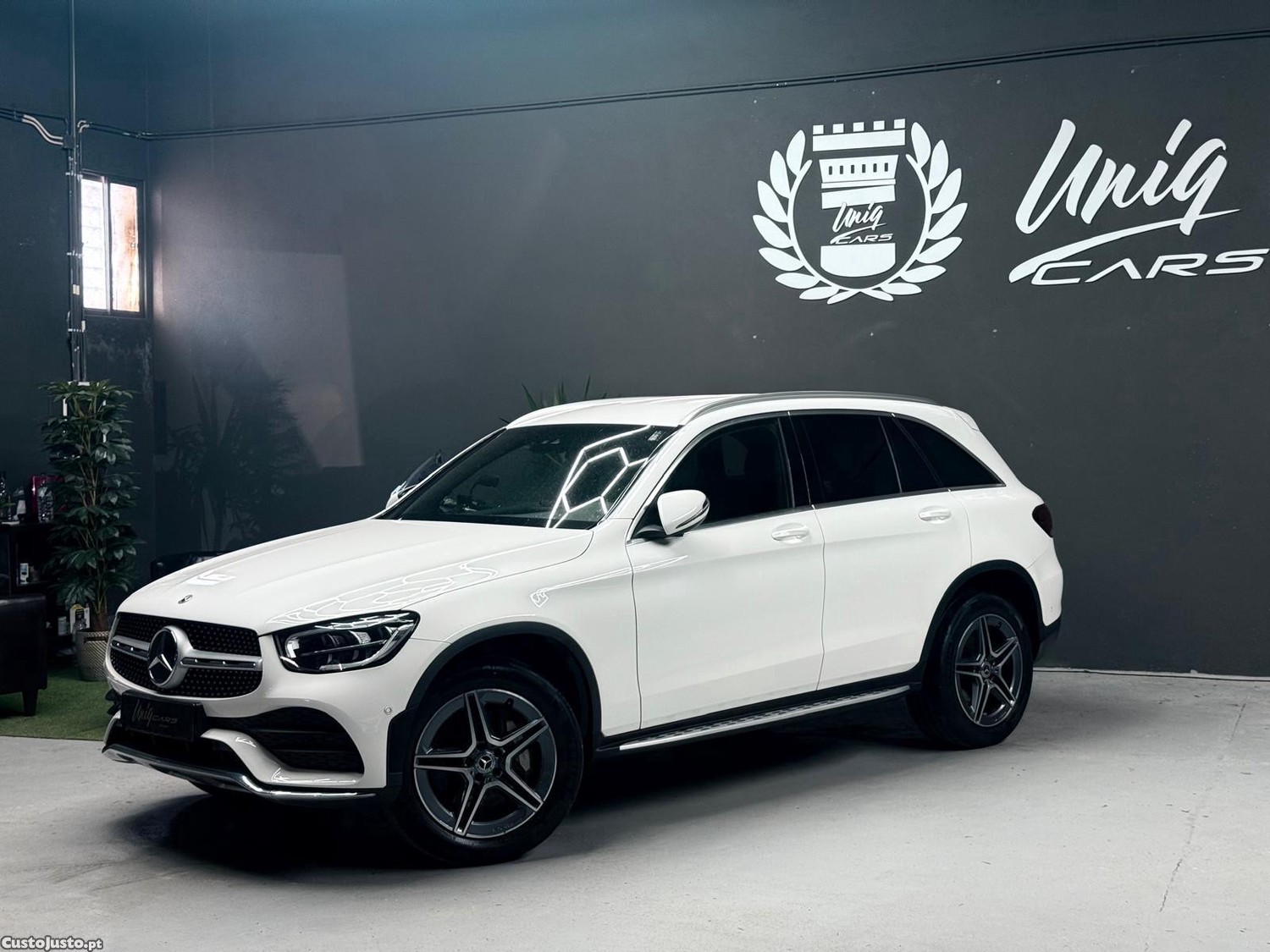 Mercedes-Benz GLC 300 Pack AMG — fotografia 3