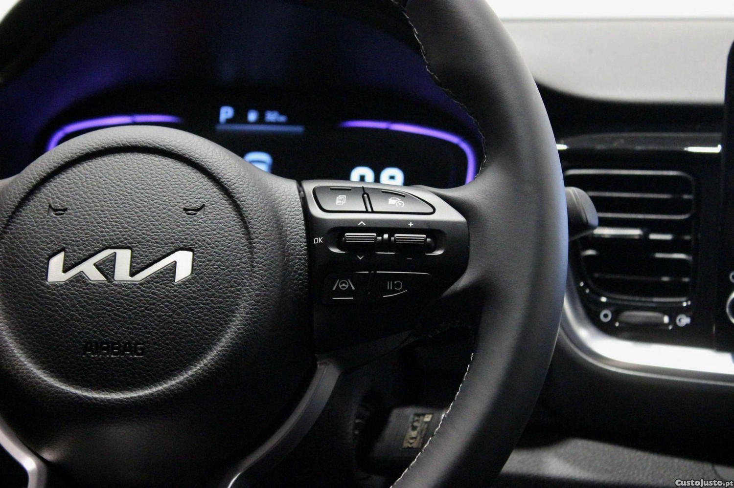 Kia Stonic 1.0 T-GDI Drive 7DCT — fotografia 15