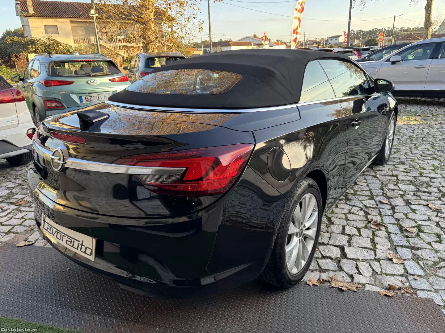 Opel Cascada 1.4 t s/s — fotografia 25