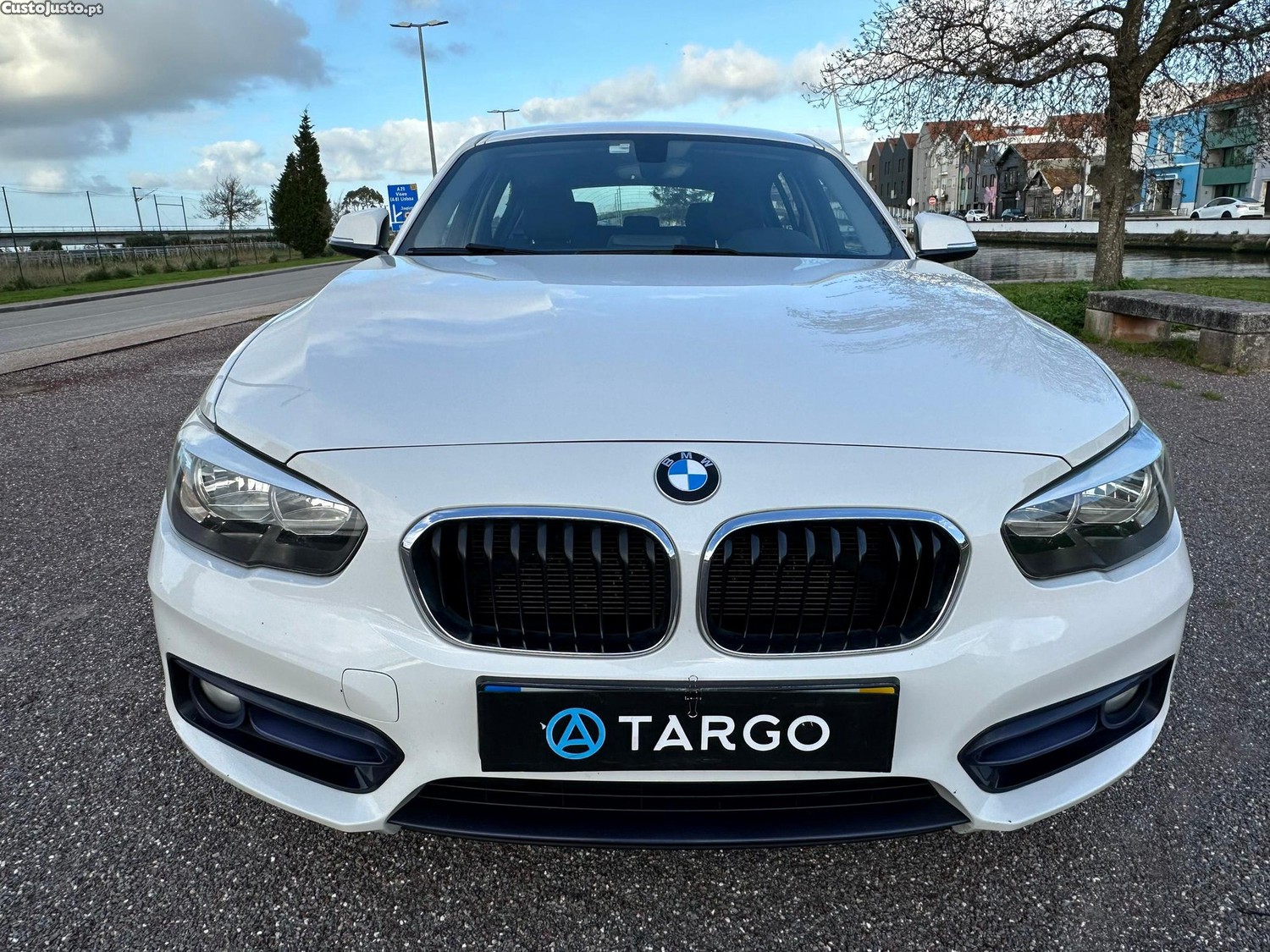 BMW 116 d EfficientDynamics Line Sport — fotografia 8