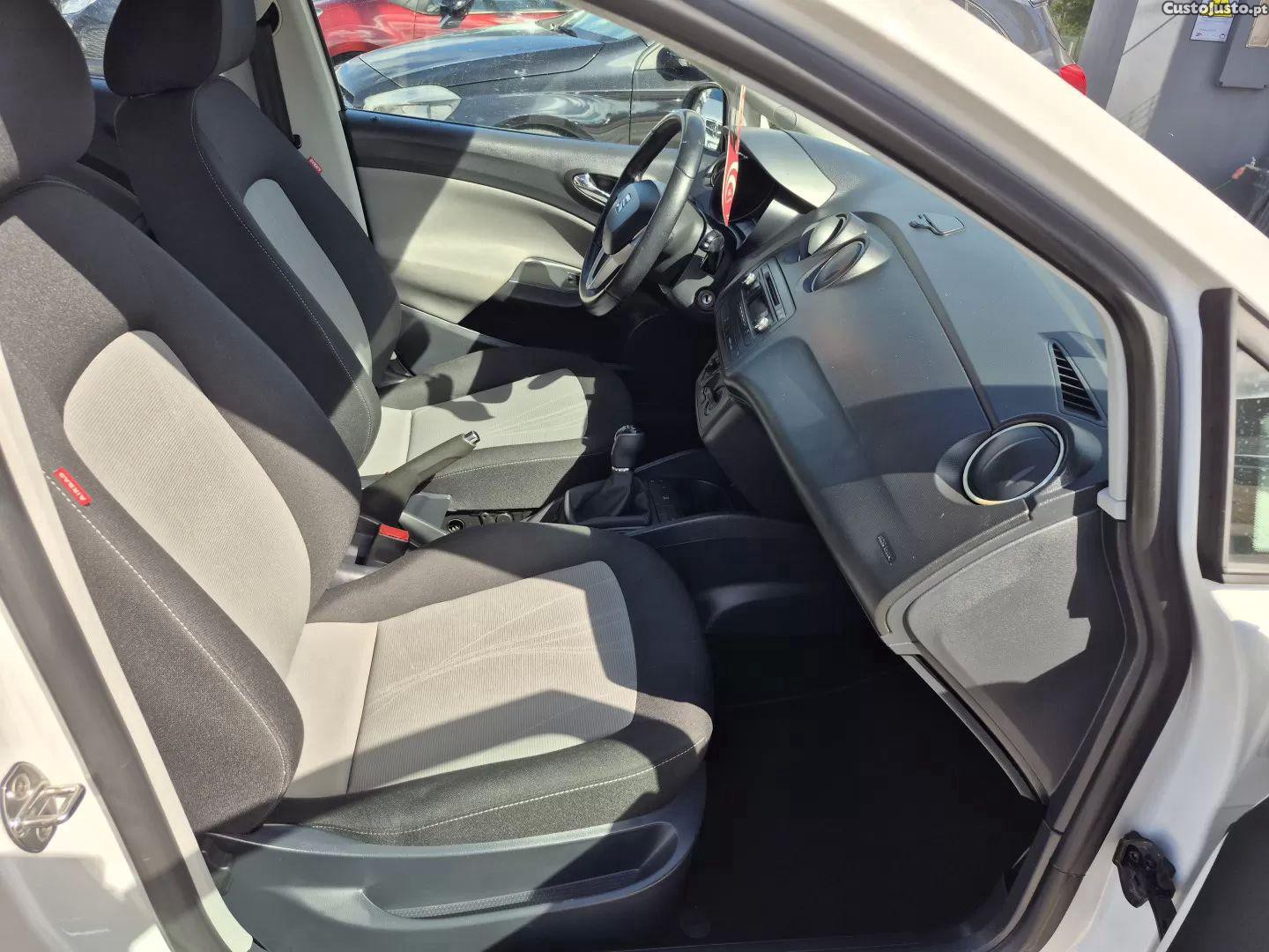 SEAT Ibiza 1.2 tdi cr ecomotive style 4you — fotografia 10