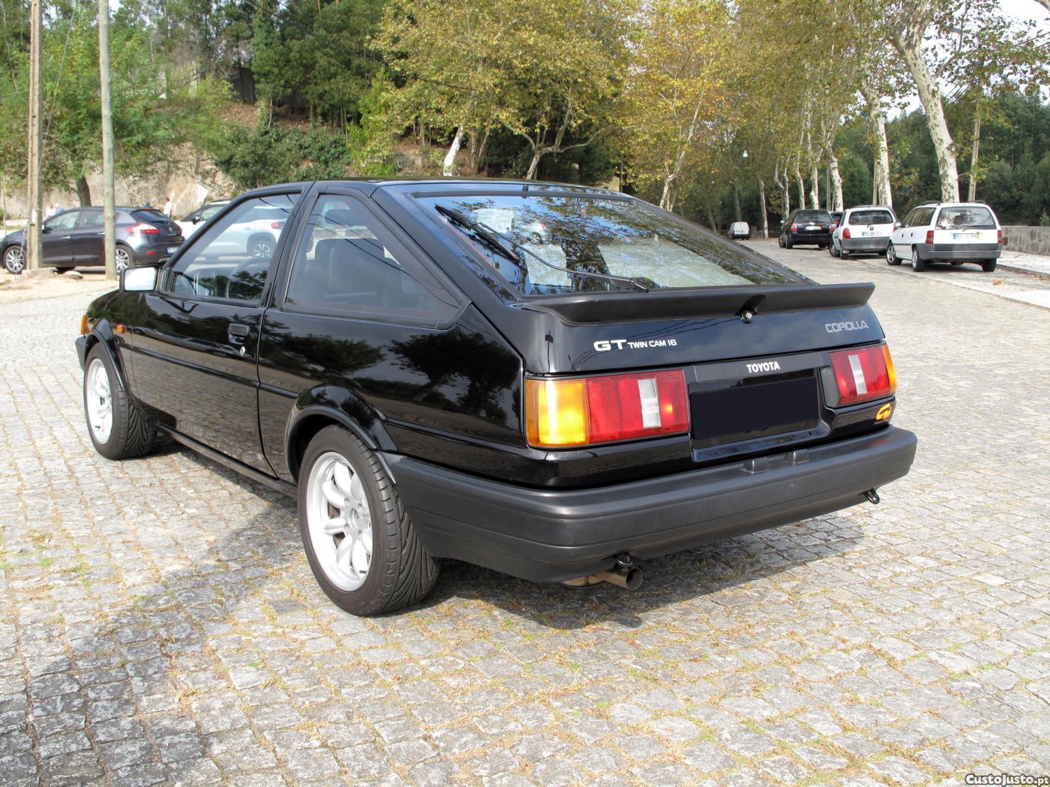 Toyota Corolla GT Twin Cam 16V (AE86) — fotografia 11
