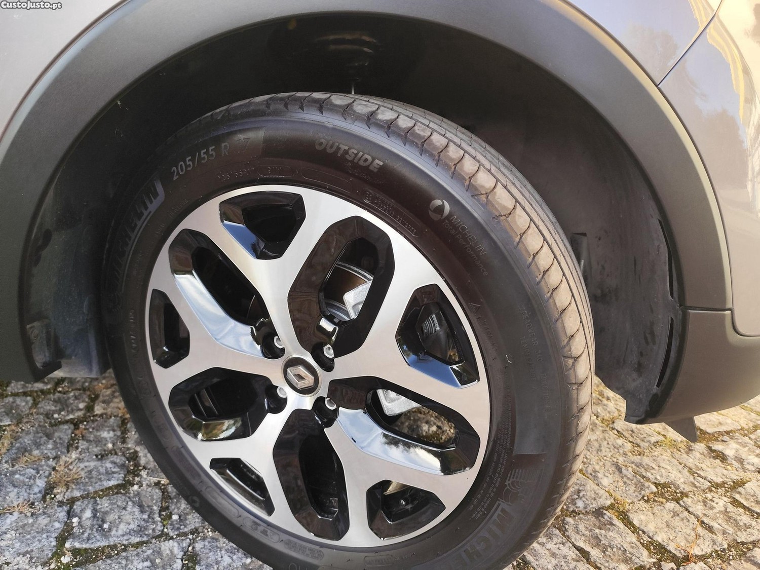 Renault Captur 0.9 TCE Exclusive — fotografia 6