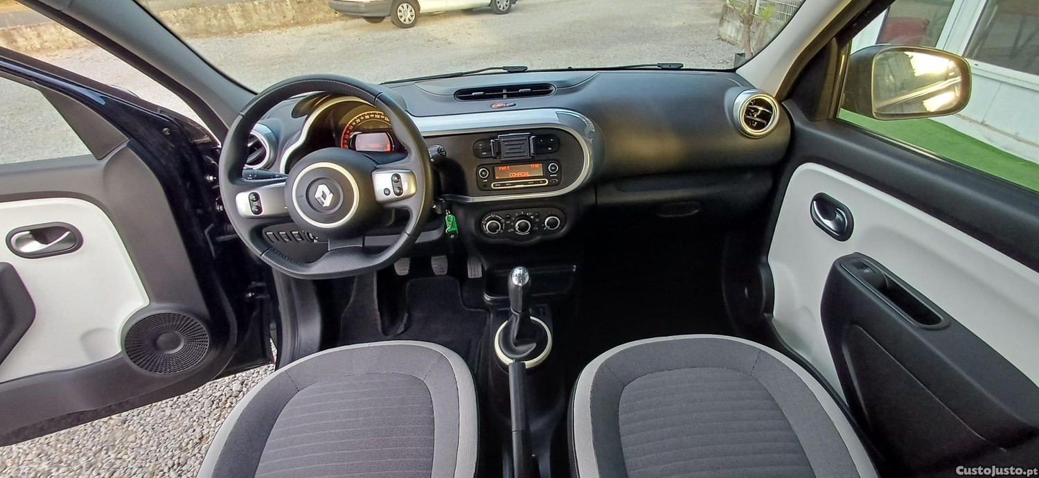 Renault Twingo SCE LIMITED — fotografia 18
