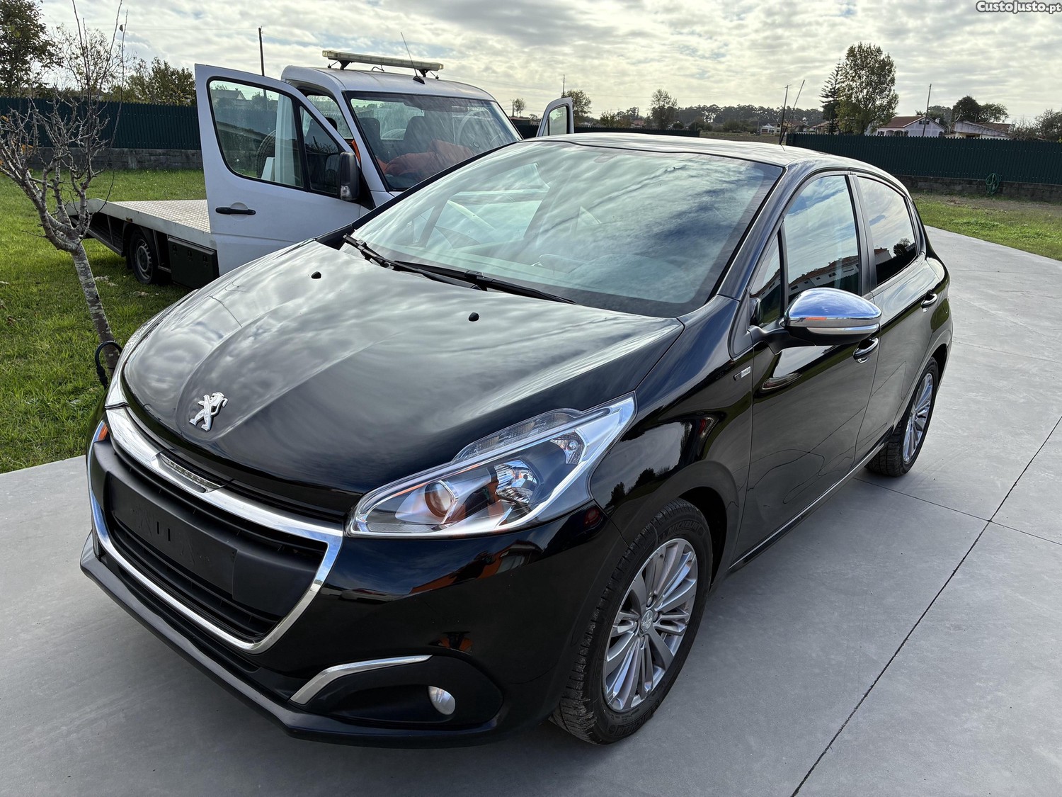 Peugeot 208 Style — fotografia 3