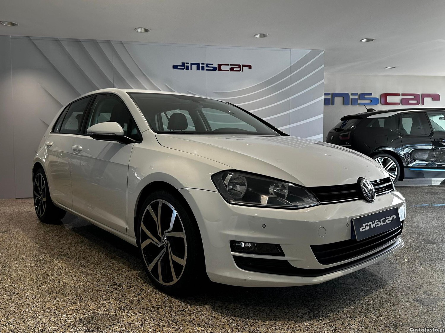VW Golf 1.6 TDi Trendline - 16 foto 2