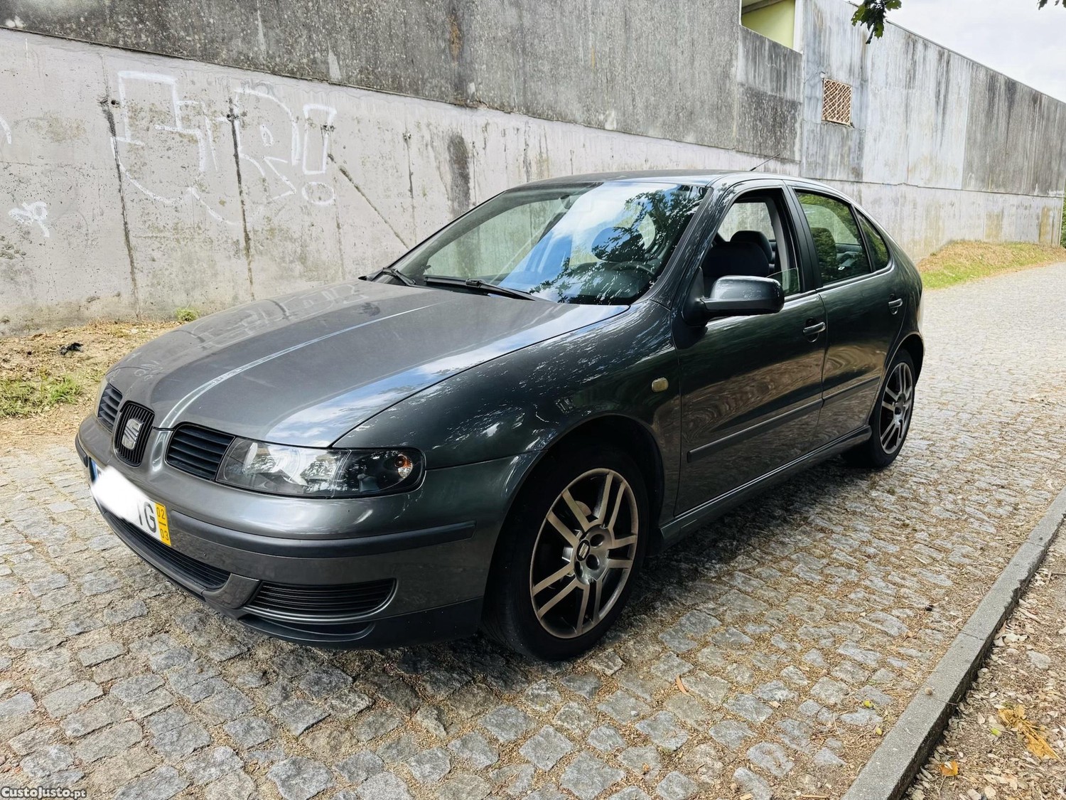 SEAT Leon 1.4 gasolina 169.000km — fotografia 12