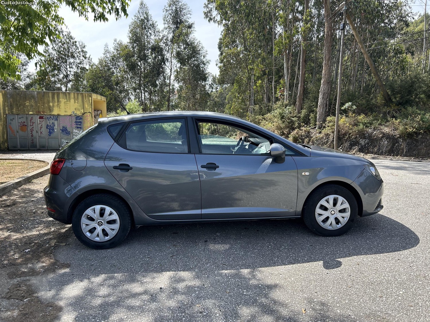SEAT Ibiza 1.2 Tdi — fotografia 8