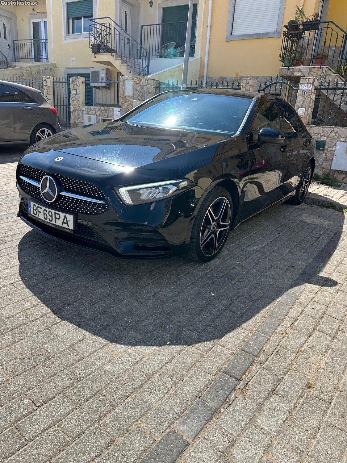Mercedes-Benz A 250 A250e Limousine AMG Line Plug-in Hybrid — fotografia 7