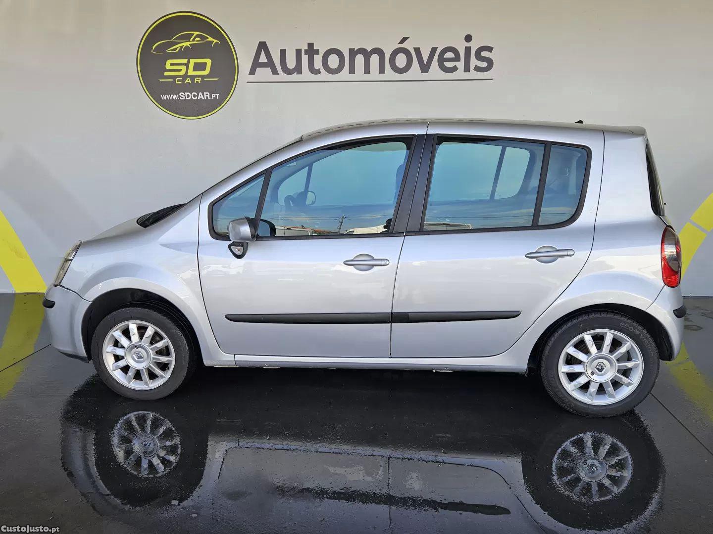 Renault Modus 1.2 confort — fotografia 8