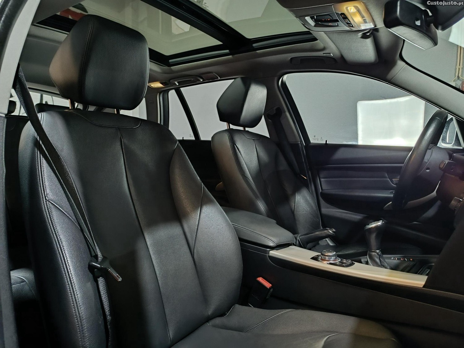 BMW 318 d Touring Line Luxury — fotografia 9