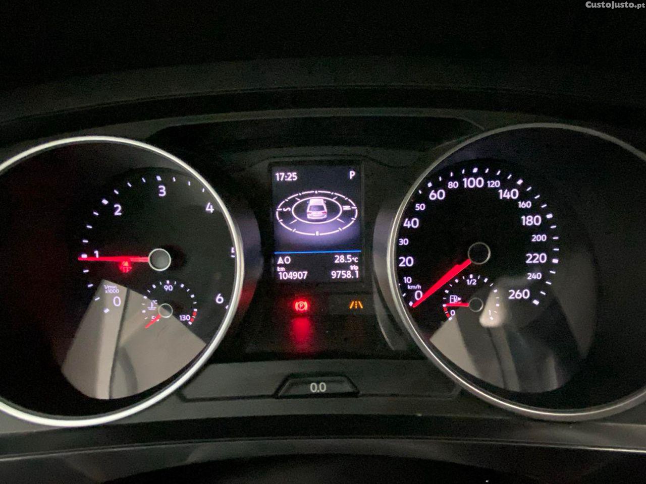 Volkswagen Tiguan 2.0 TDI SCR (BlueMotion ) Sound — fotografia 15