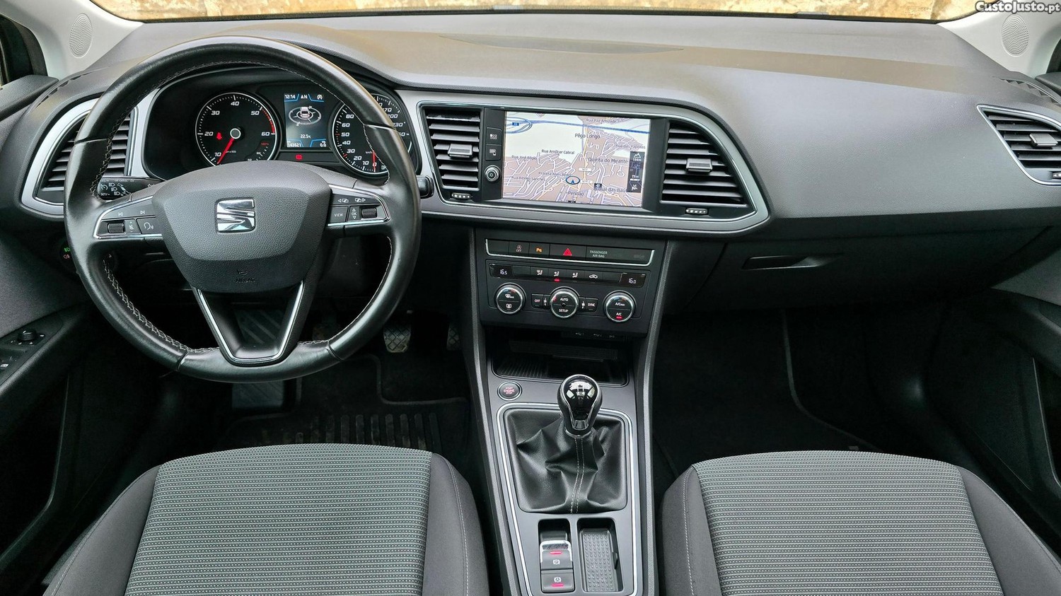 SEAT Leon 1.6 TDI Style — fotografia 20