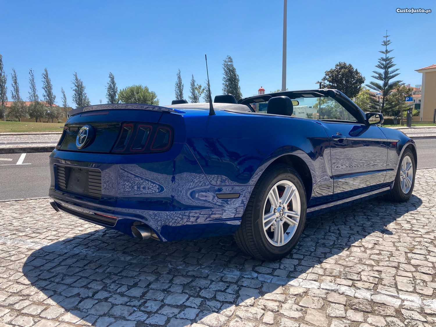 Ford Mustang Convertible V6 3.7 309cv - 14 foto 5