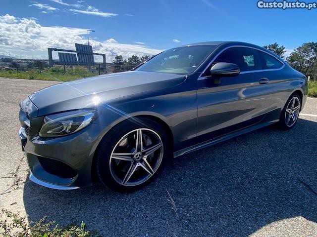 Mercedes-Benz C 250 Coupe — fotografia 2