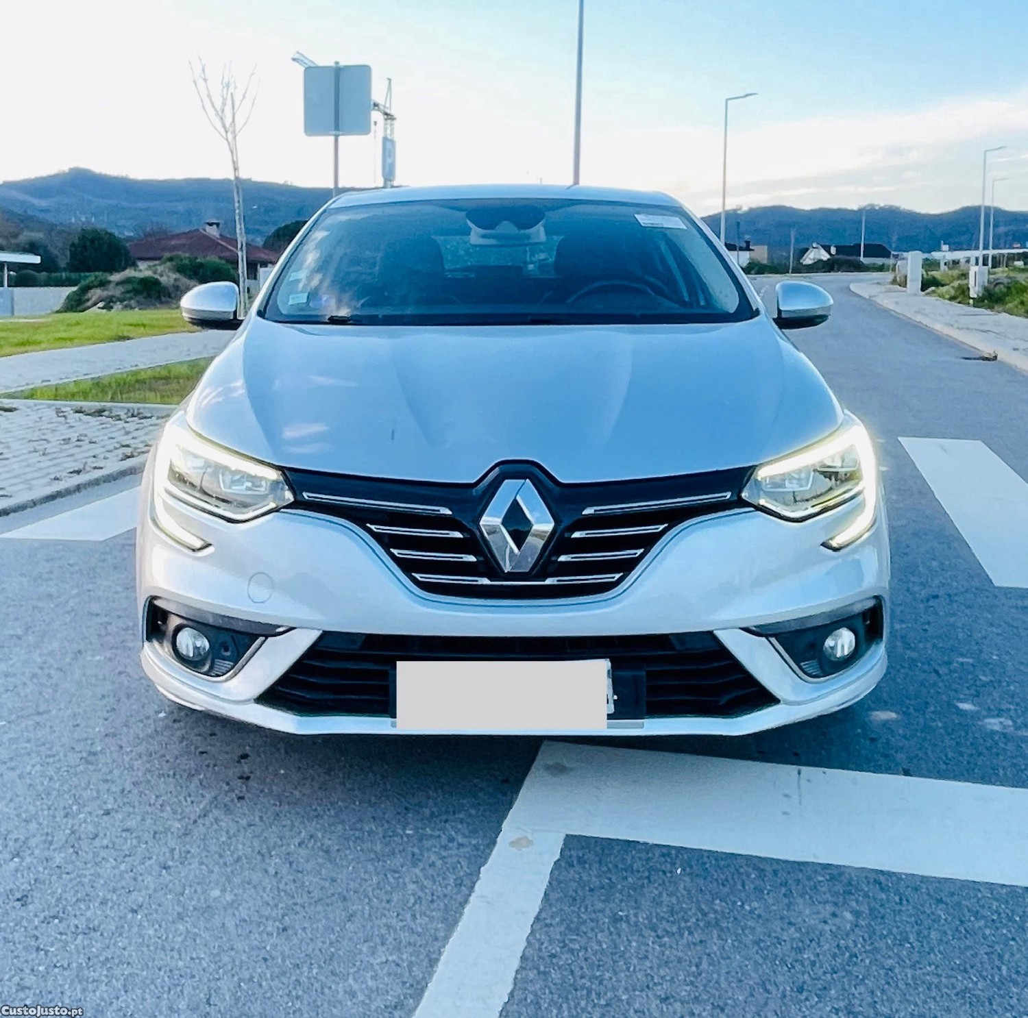 Renault Mégane 1.2 TCe Intens - 16 — photo 2