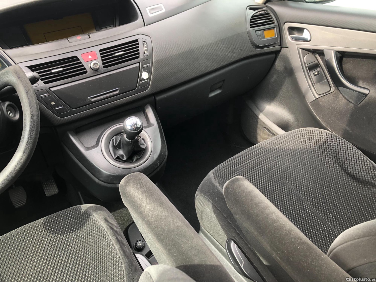 Citroën C4 Picasso 1.6 Hdi 7 Lugares — fotografia 4
