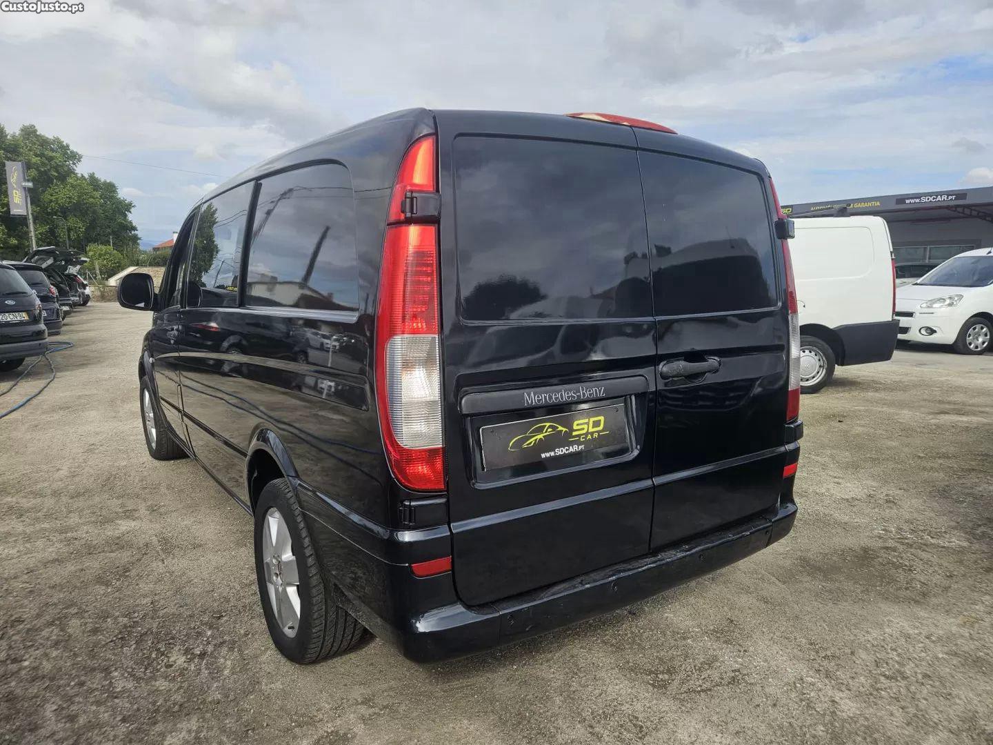 Mercedes-Benz Vito 111 cdi — fotografia 3