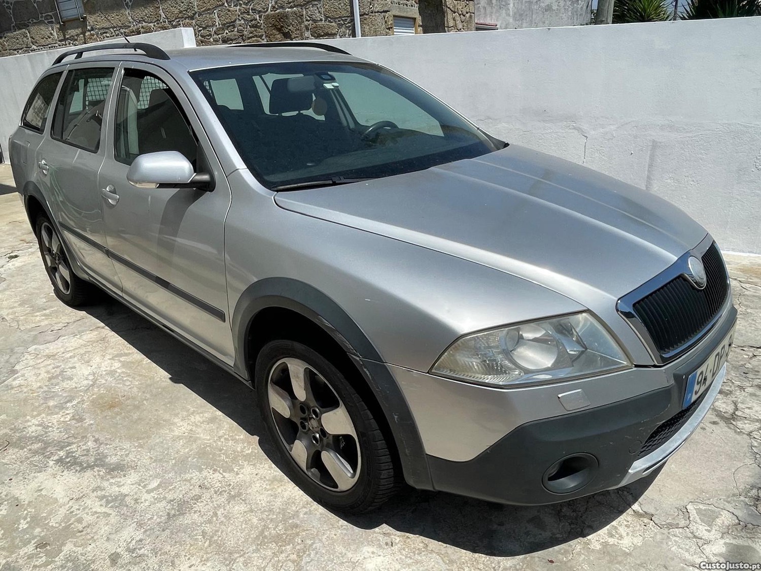 Skoda Octavia Scout 4x4 — fotografia 6