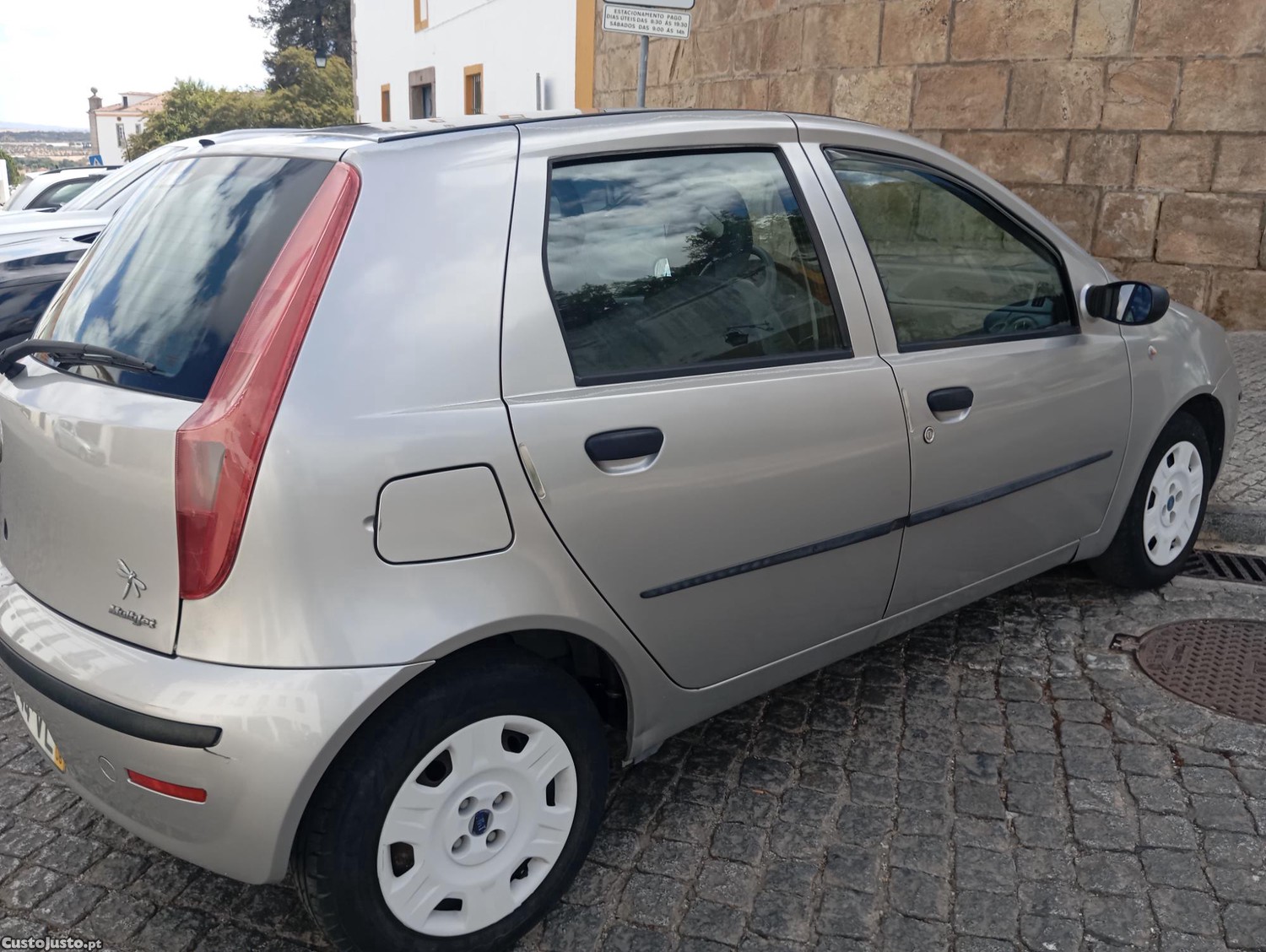 Fiat Punto 1.3 MultiJet — fotografia 7