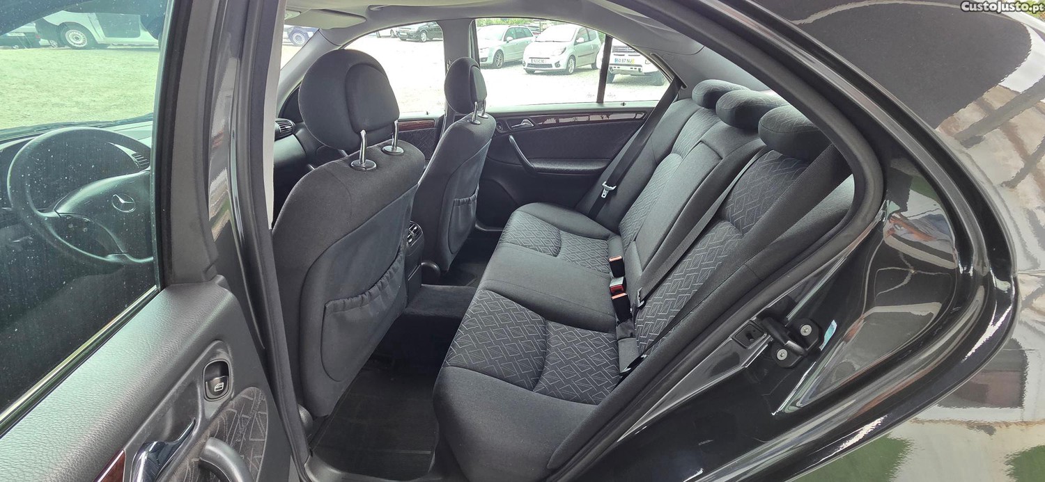 Mercedes-Benz C 220 CDI CX Autonatica — fotografia 17