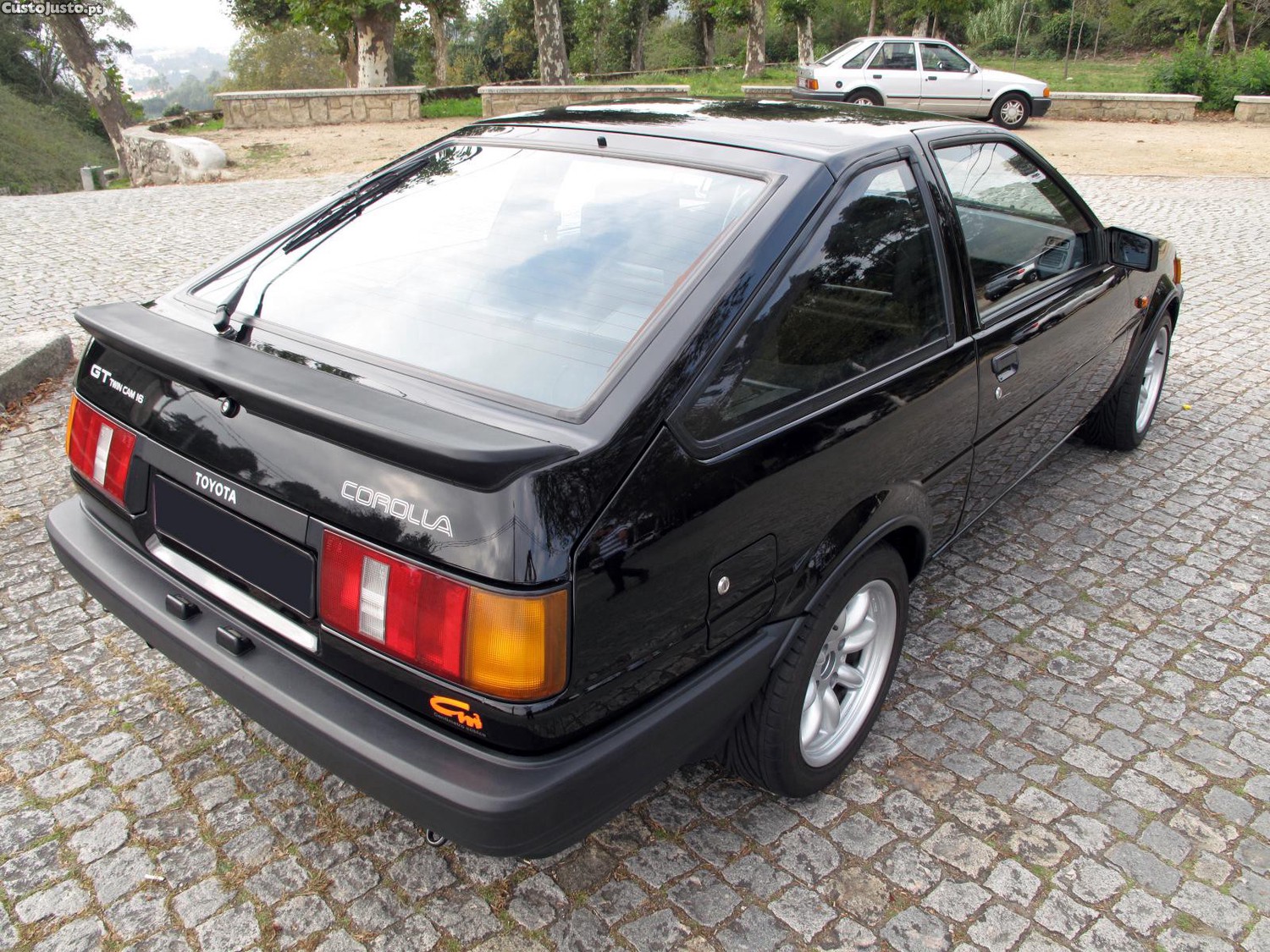 Toyota Corolla GT Twin Cam 16V (AE86) — fotografia 9
