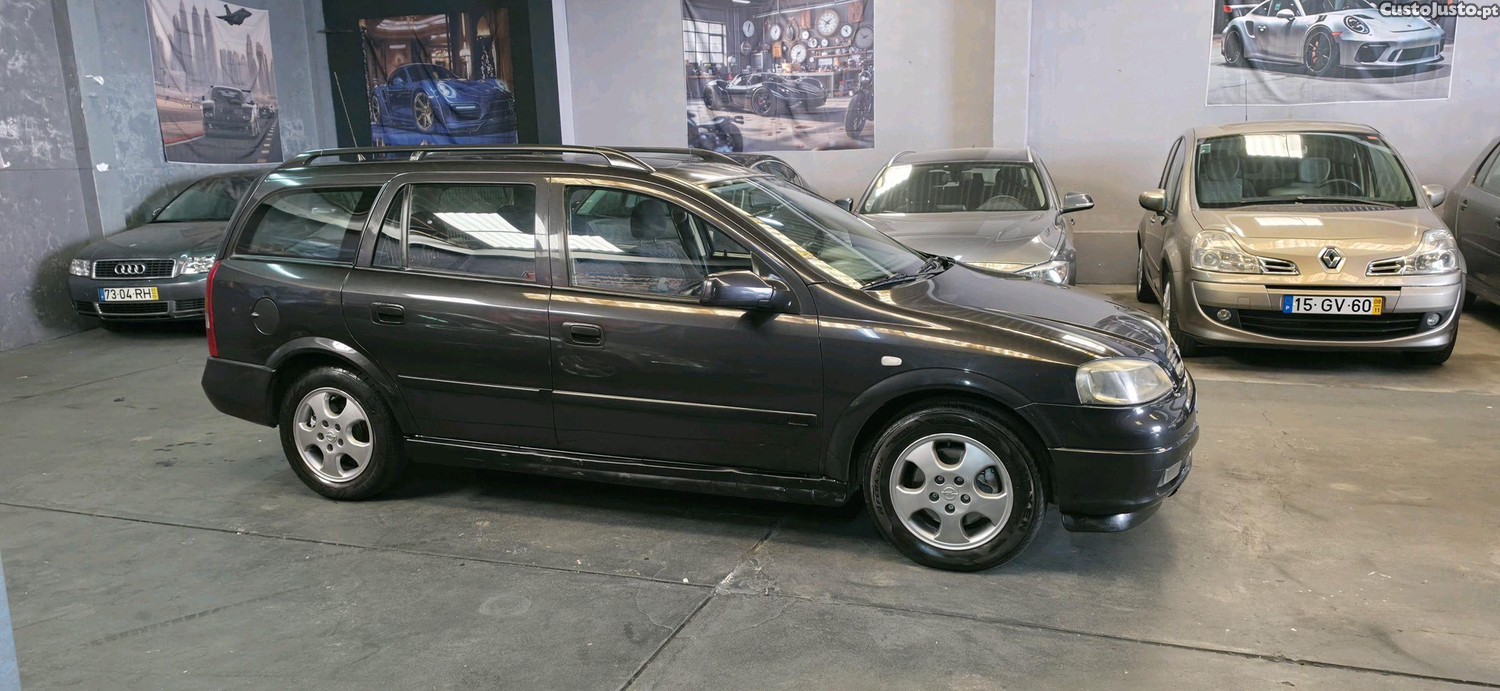 Opel Astra Caravan 2.0 DTI Nacional — fotografia 9