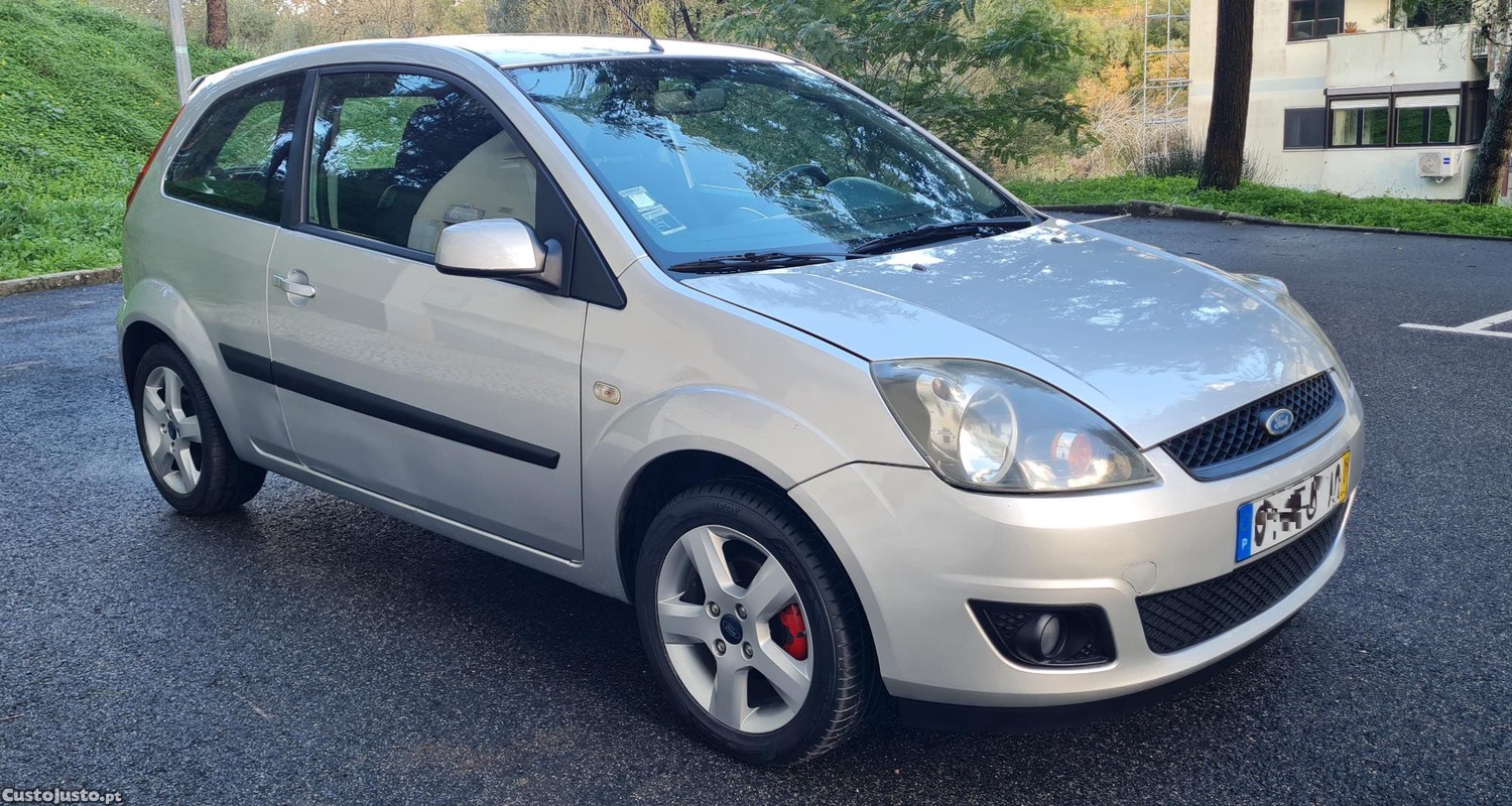 Ford Fiesta 1.4 Diesel, 5 Lugares, Estimado — fotografia 11