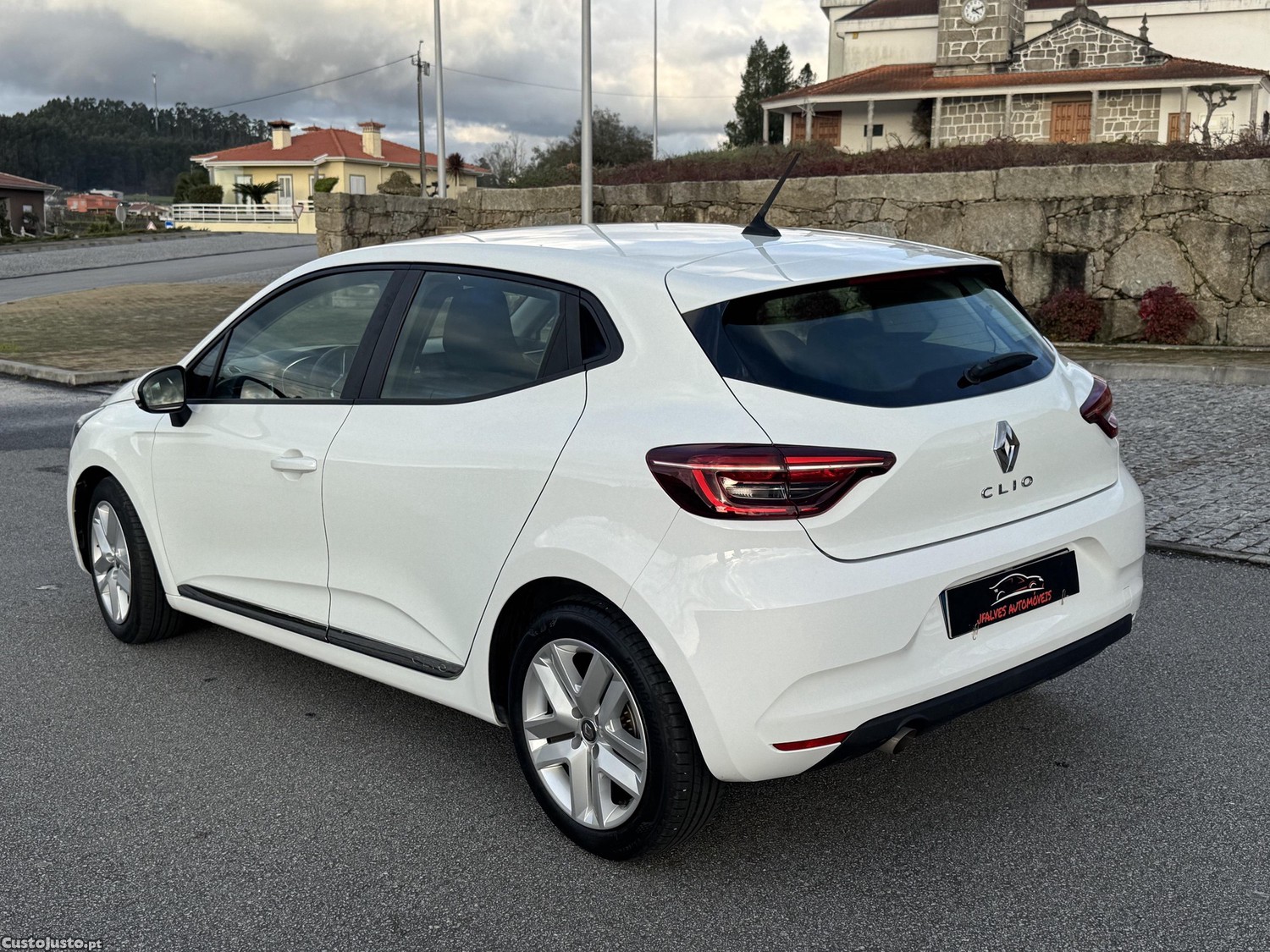 Renault Clio 1.0 2020 — fotografia 5