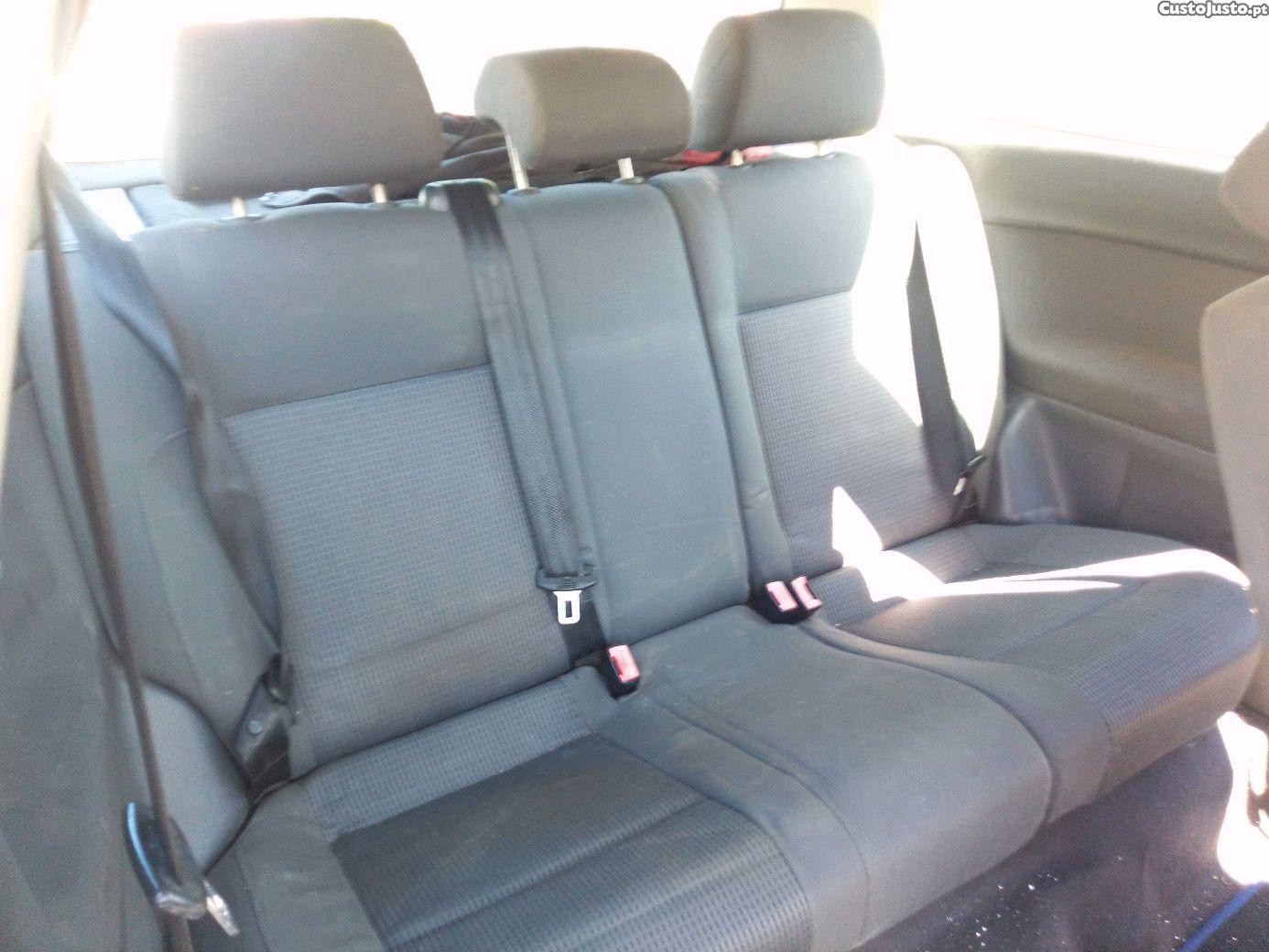 Volkswagen Polo 1.4 tdi — fotografia 5