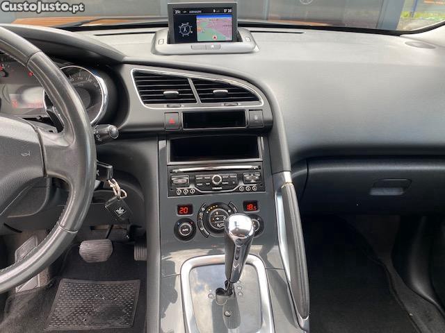 Peugeot 3008 1.6 e-HDi Style 2-Tronic — fotografia 5