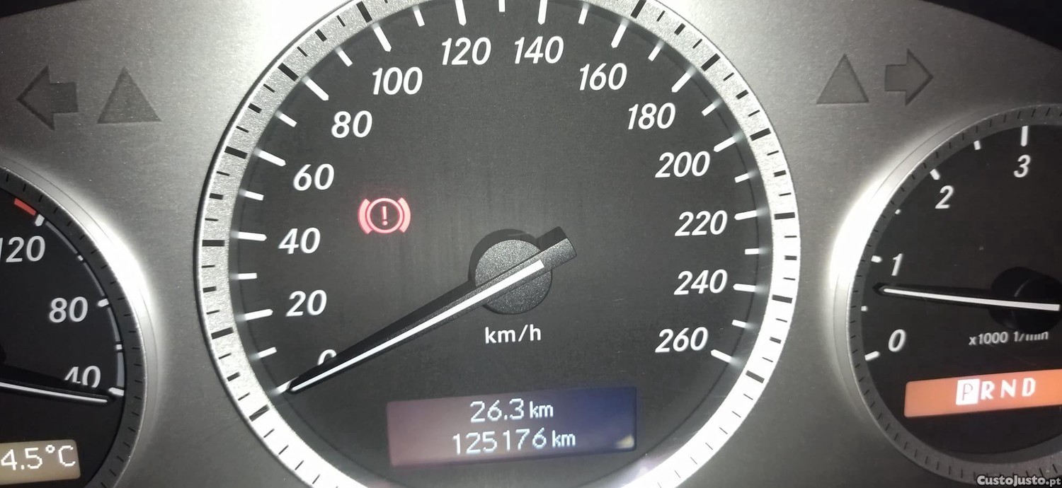 Mercedes-Benz GLK 220 4matic — fotografia 3
