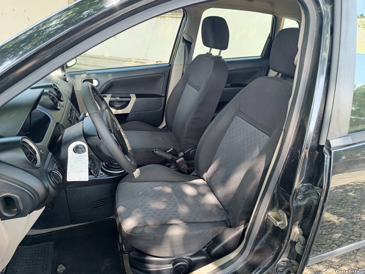 Ford Fiesta 1.25c/ revisão — fotografia 11