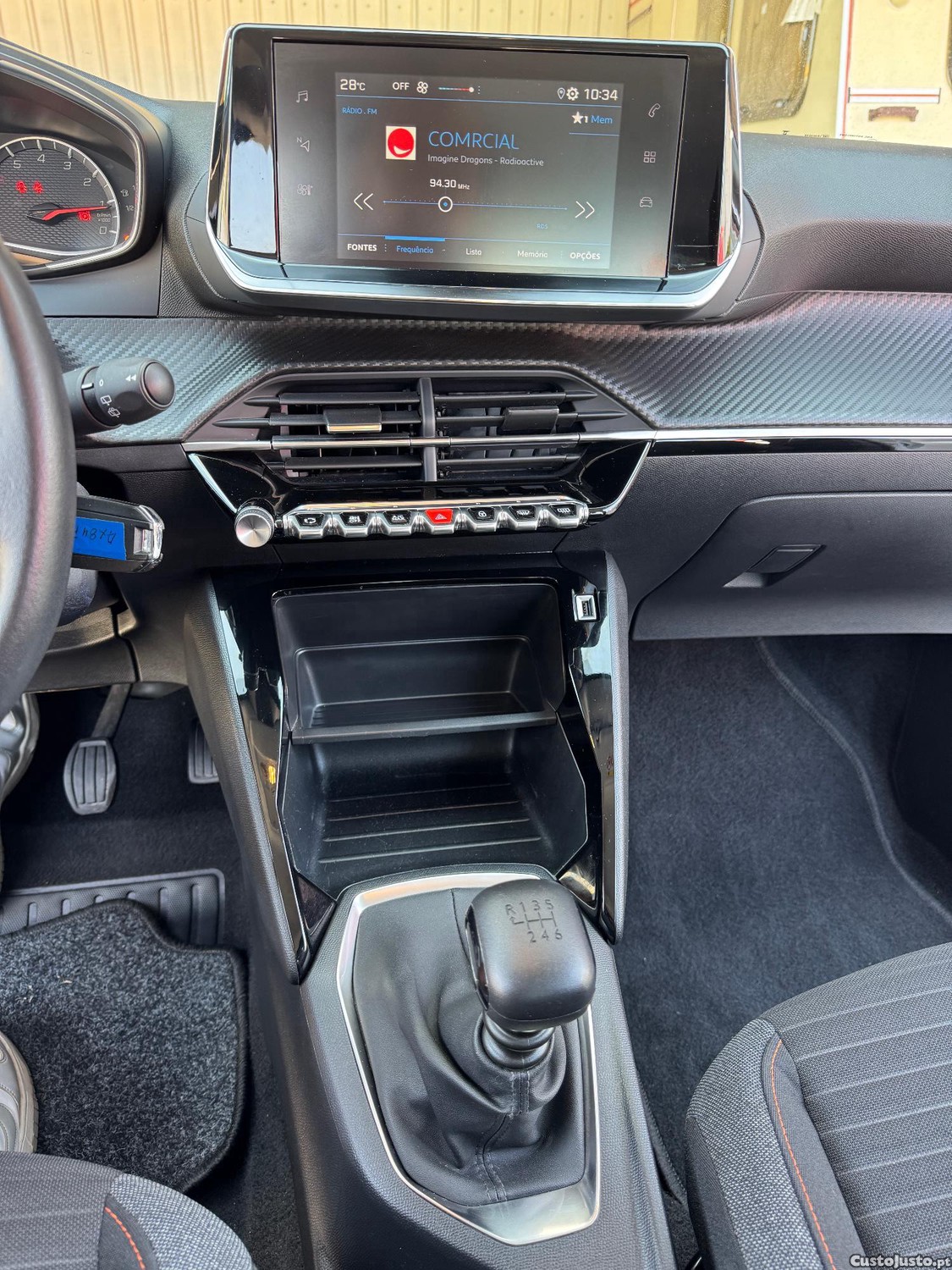 Peugeot 208 1.5 Blue HDI Pack — fotografia 6