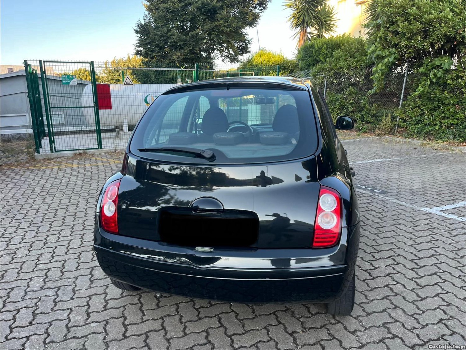 Nissan Micra Confort — fotografia 13