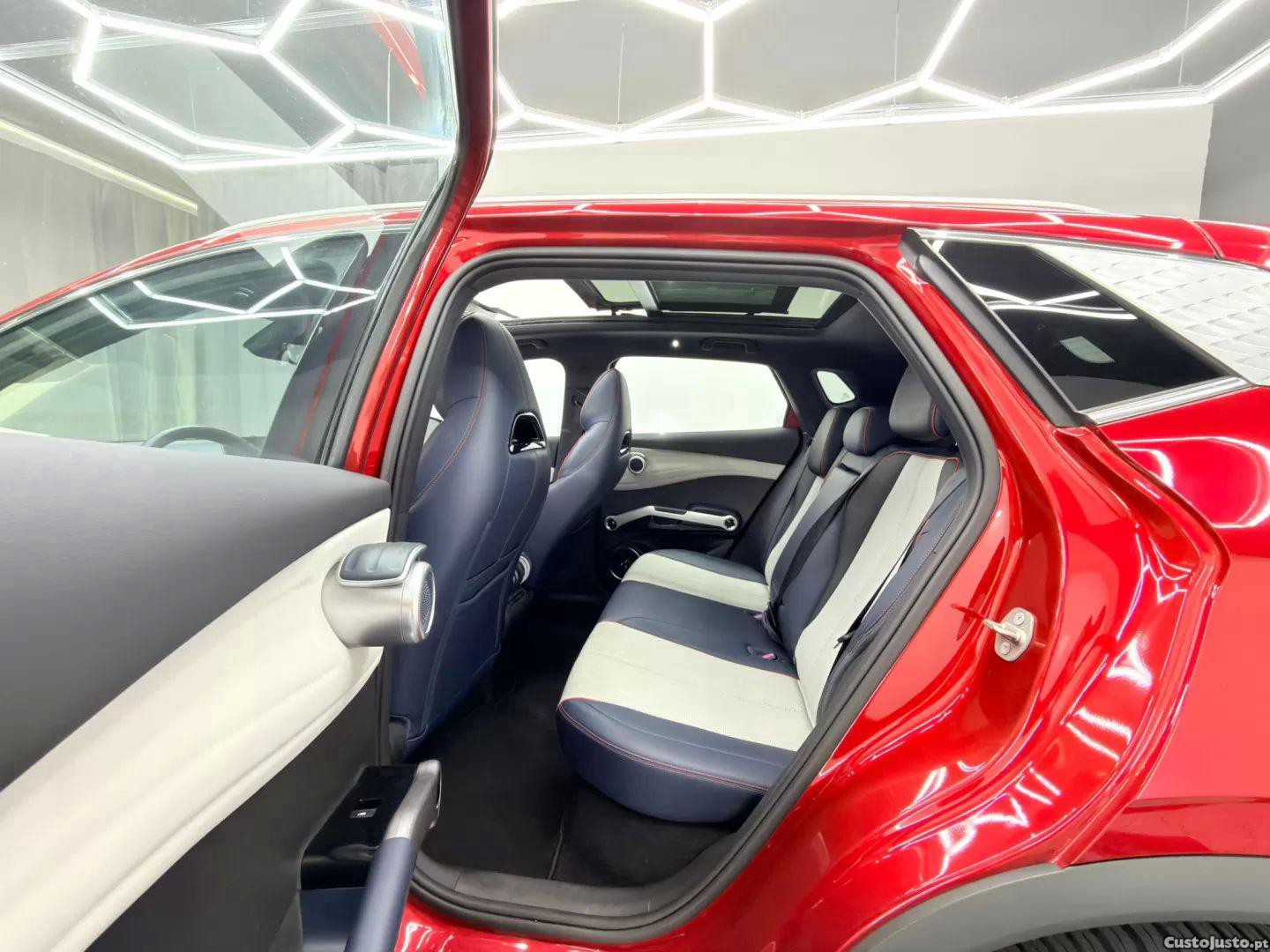 BYD Atto 3 60.48 kwh design — fotografia 17