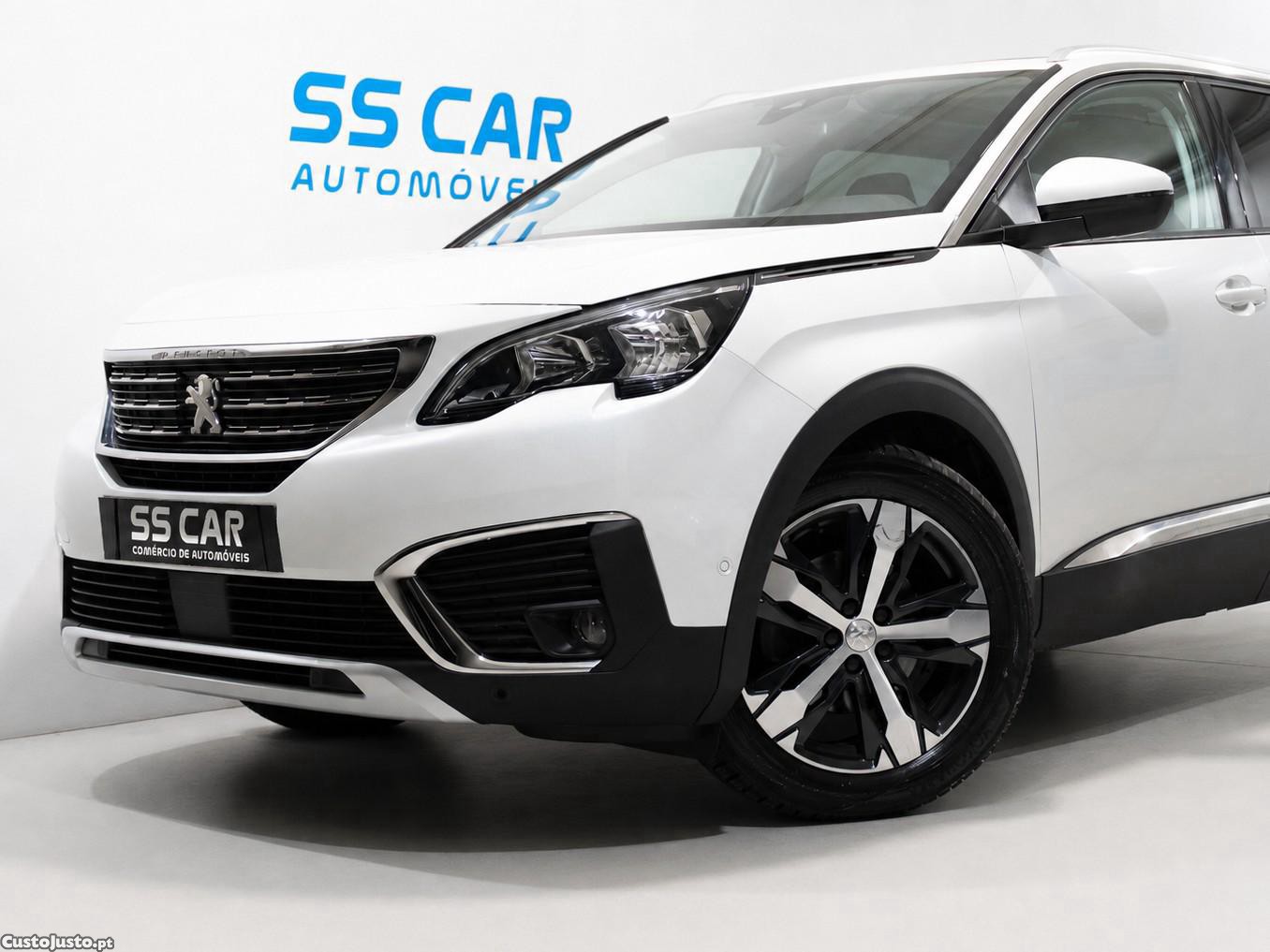 Peugeot 5008 1.2 PureTech Allure EAT8 — fotografia 29