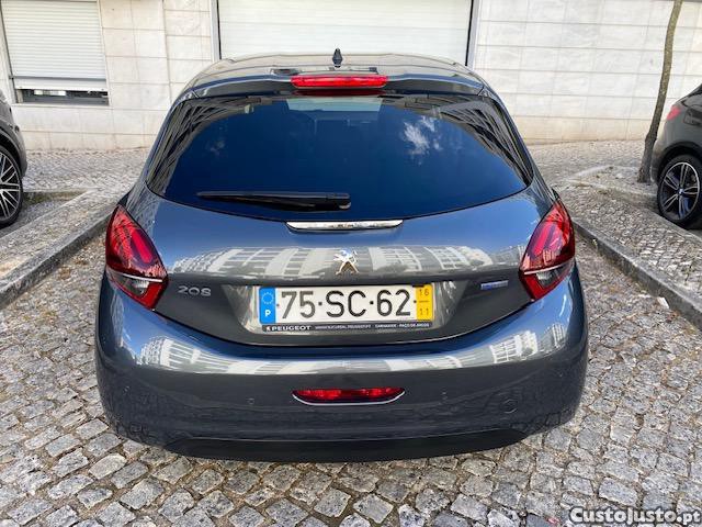 Peugeot 208 1.2 Puretech Style — fotografia 3