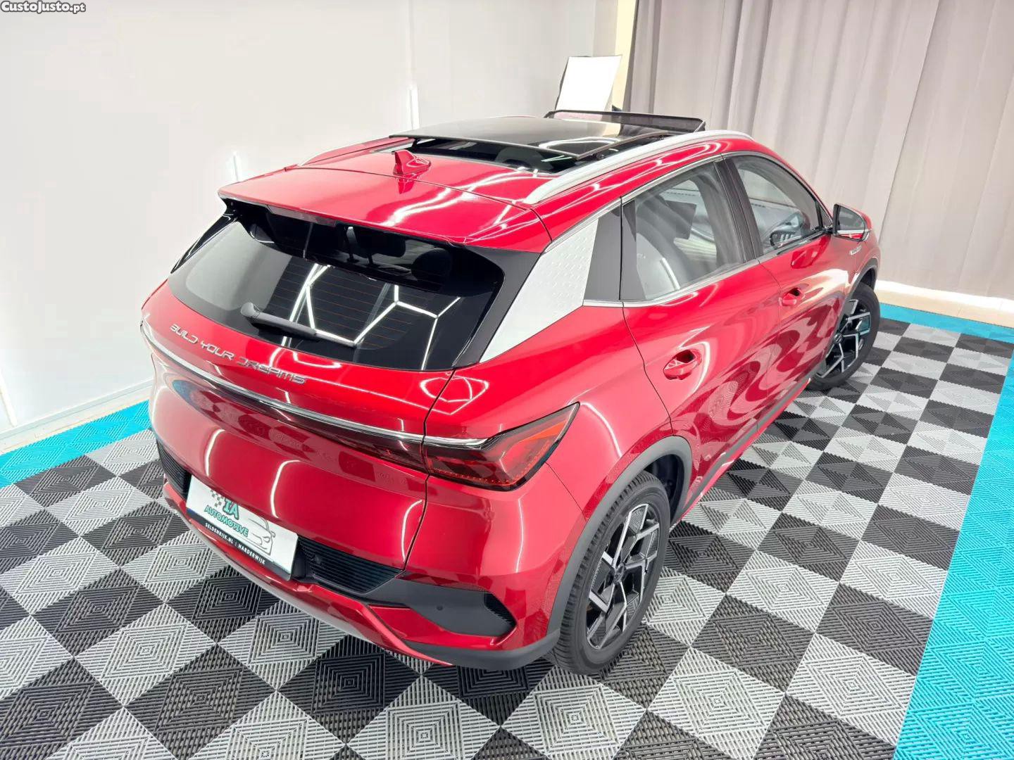 BYD Atto 3 60.48 kwh design — fotografia 18