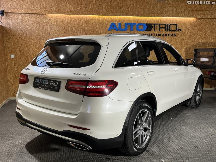 Mercedes-Benz GLC 220 AMG Line 4Matic — fotografia 20