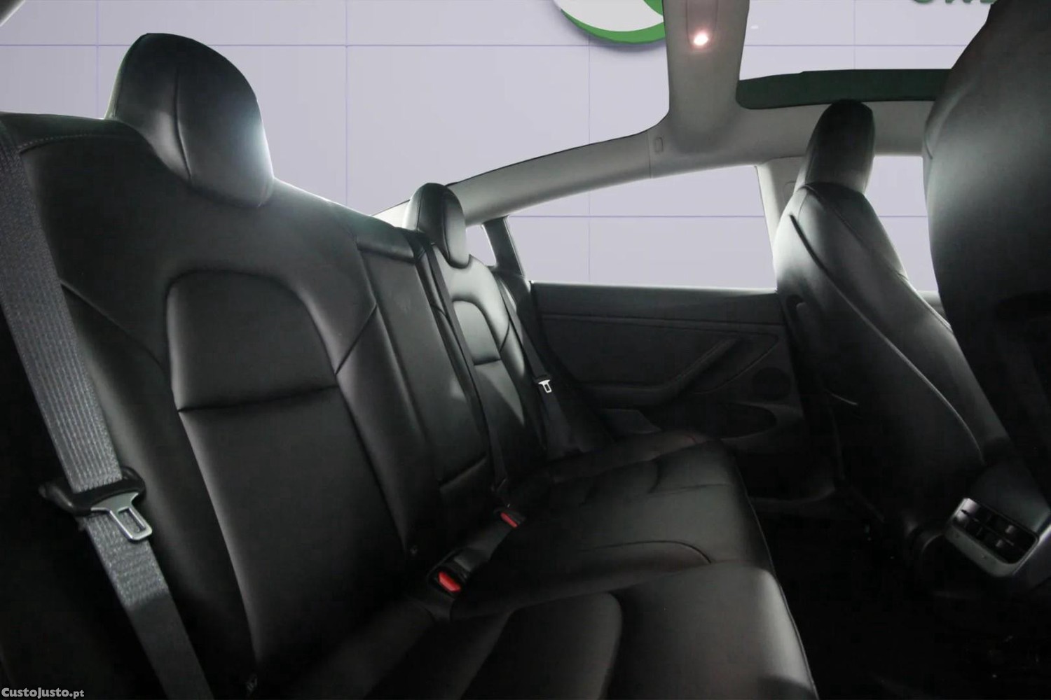 Tesla Model 3 Long Range AWD Dual Motor — fotografia 3