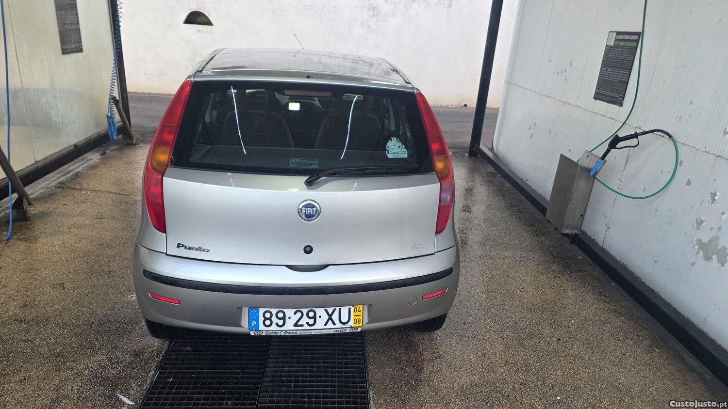 Fiat Punto 1.2 Gasolina-Impecável-Oportunidade! — fotografia 7