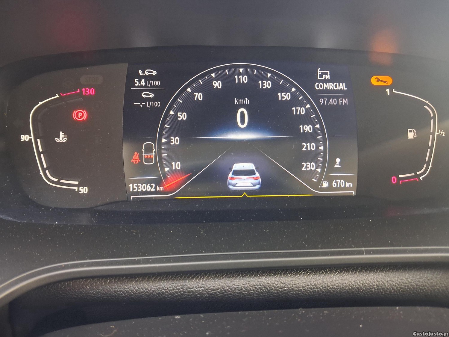 Renault Mégane Sport Tourer 1.5Equilibre Blue dci 115cv NACIONAL IVA Dedutível — fotografia 8