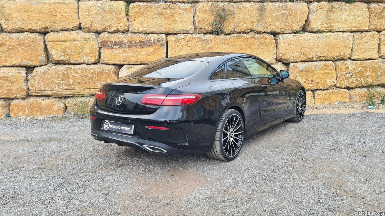 Mercedes-Benz E 220 d AMG Line - 18 — photo 2