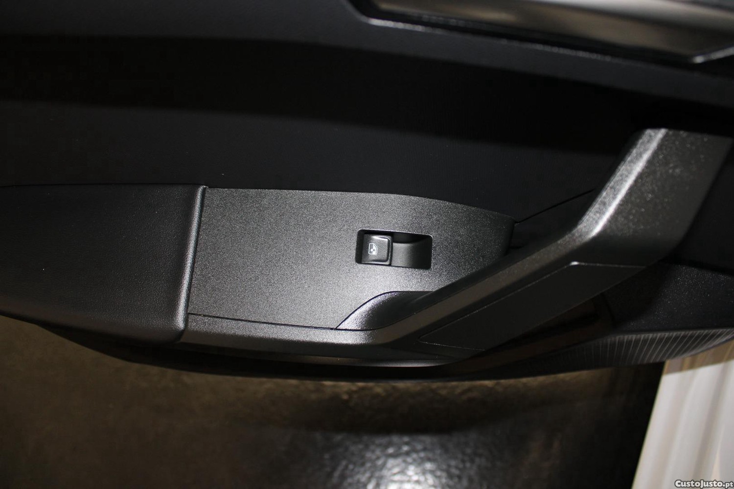SEAT Leon ST 1.0 TSI STYLE — fotografia 8